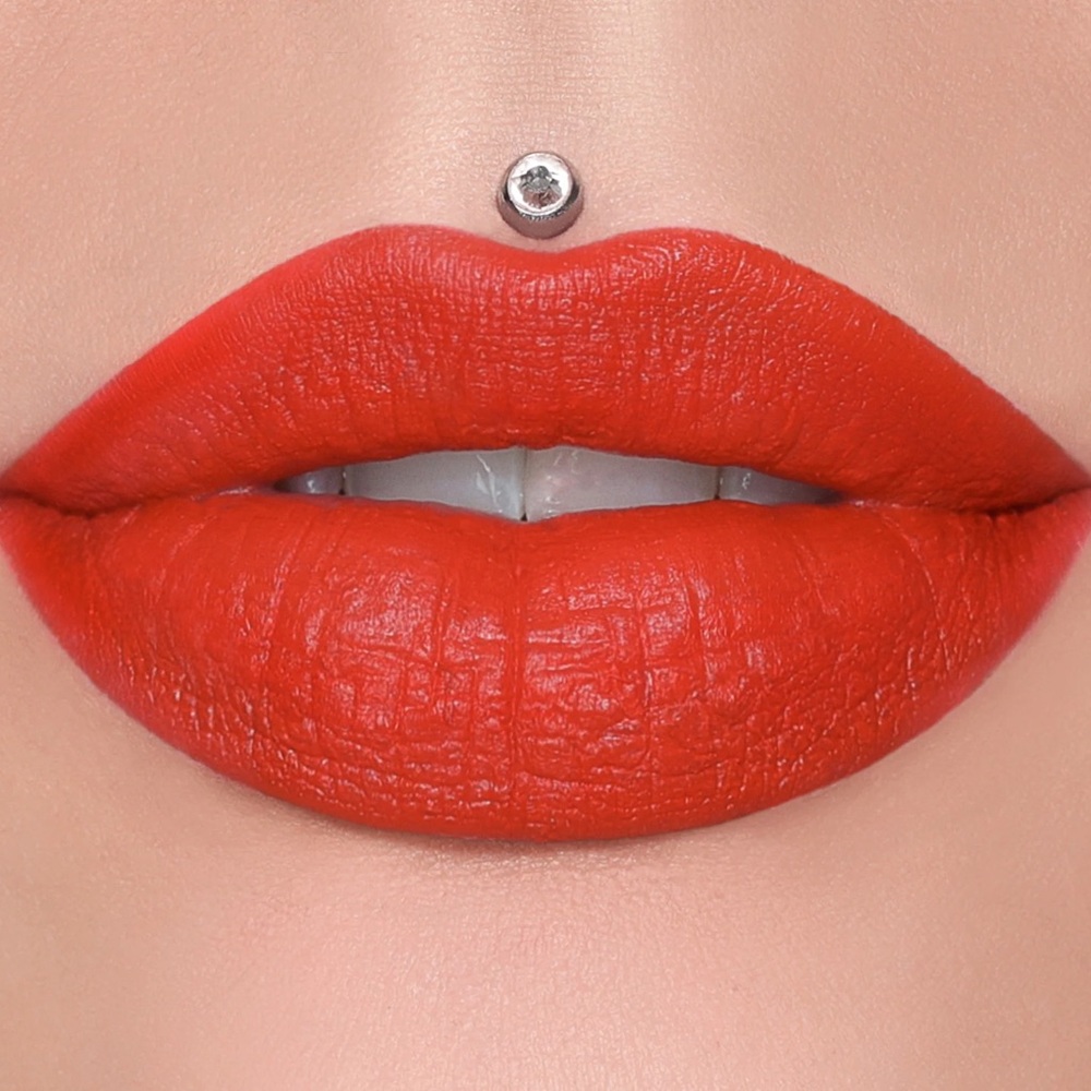 NEW Jeffree Star Cosmetics Velvet Trap Lipstick in Fire Starter Hot Fire Orange